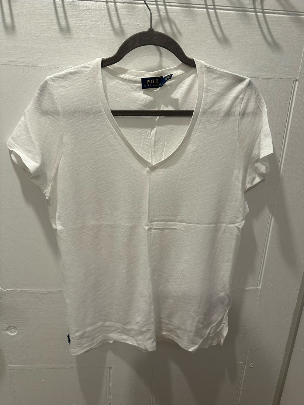 Ralph Lauren Women’s White V-Neck Short Sleeve Tee